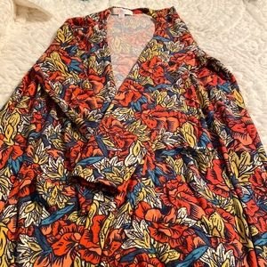 LulaRoe Sarah duster sweater size M